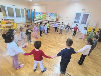 Играме вежбаме 19 03 2026